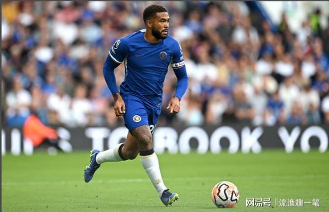 九游电脑版辅助-詹姆斯在切尔西比赛中表现优异，夺冠引发热议！再创辉煌时刻-九游电脑版辅助